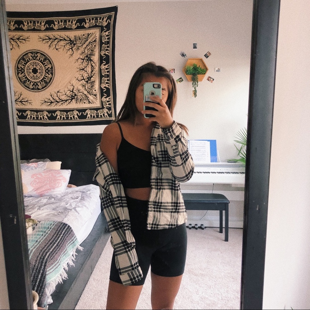 Flannel 🦋✨ Sold 🚨🚨🚨🚨